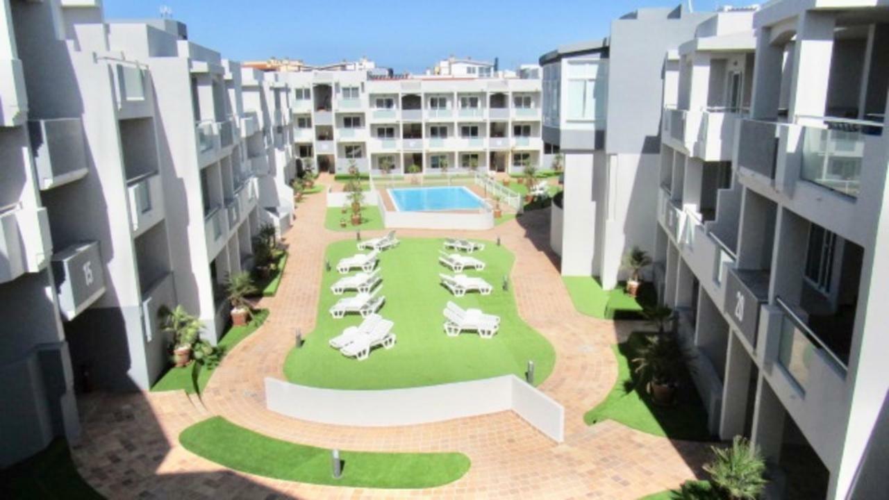 Candy Pop - Pool, 2 Terraces,Desk And High Speed Internet Corralejo Zewnętrze zdjęcie